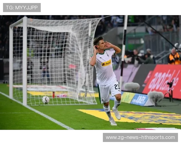 德甲莱比锡传球纵深好，前场频现空当